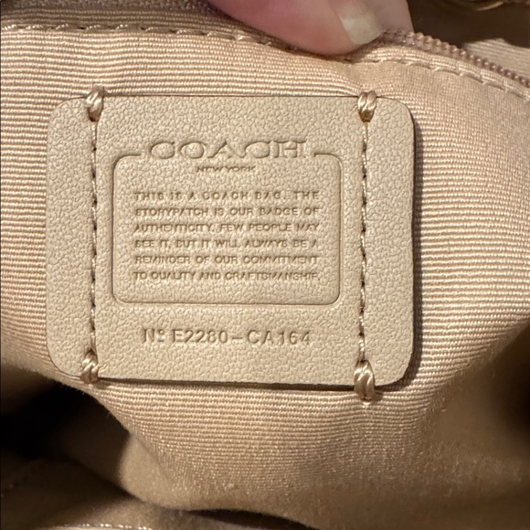 Coach Andy Crossbody Bag with Embossed Carriage Design - Picture 7 of 9